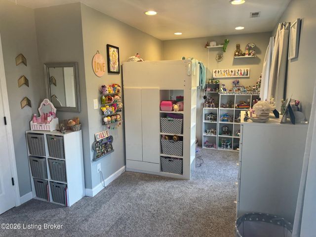 165 Nipper Ct, Shepherdsville, KY 40165