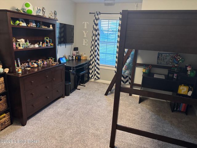 165 Nipper Ct, Shepherdsville, KY 40165