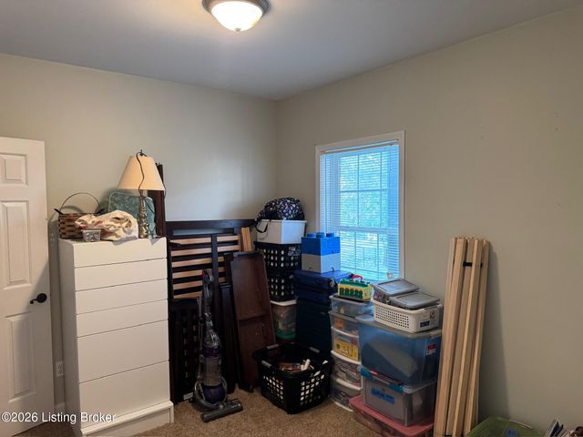 165 Nipper Ct, Shepherdsville, KY 40165