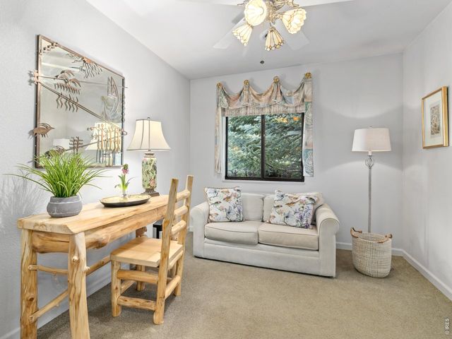 189 Fishermans Ln, Glen Haven, CO 80532