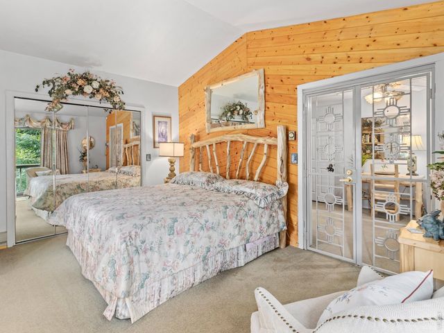 189 Fishermans Ln, Glen Haven, CO 80532