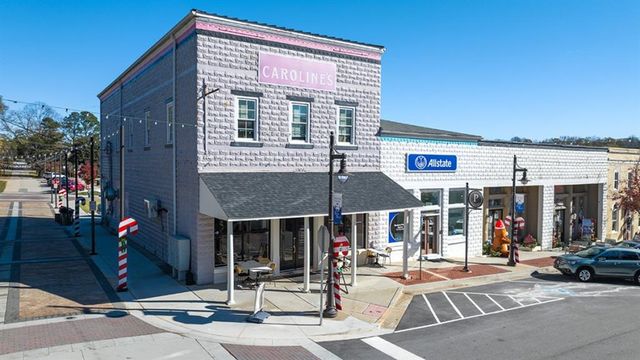 6672 Parsons Street, Flowery Branch, GA 30542