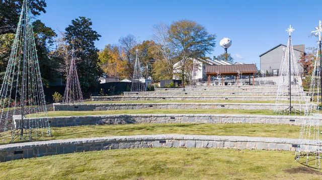 6672 Parsons Street, Flowery Branch, GA 30542