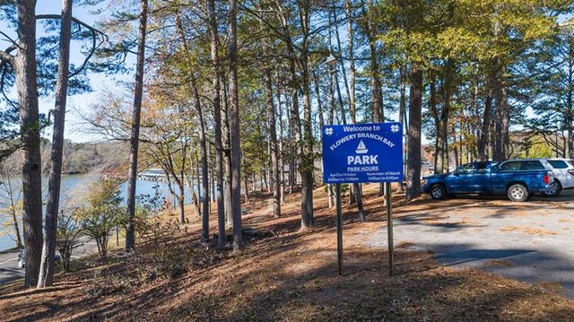 6672 Parsons Street, Flowery Branch, GA 30542