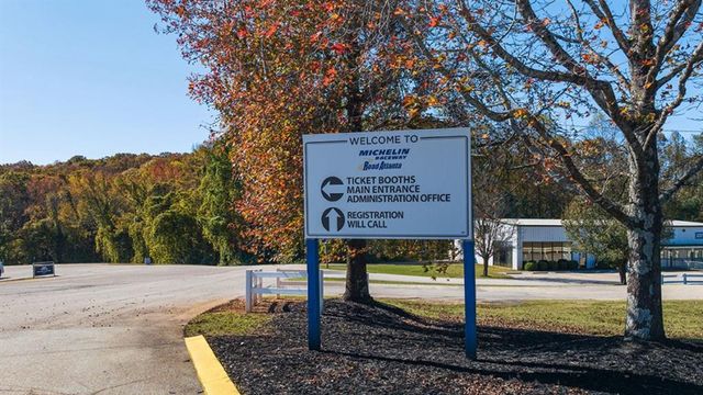 6672 Parsons Street, Flowery Branch, GA 30542