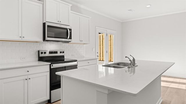 6672 Parsons Street, Flowery Branch, GA 30542