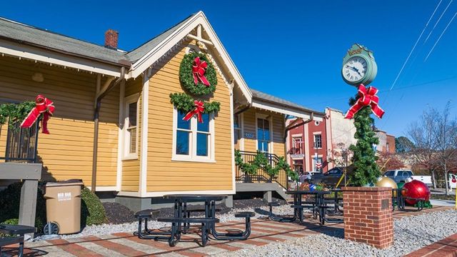 6672 Parsons Street, Flowery Branch, GA 30542