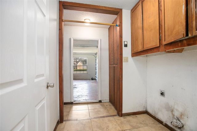 2750 SANGER TERRACE, Deltona, FL 32738