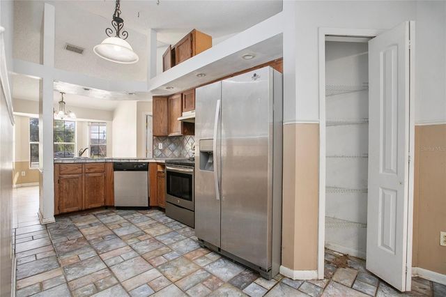 2750 SANGER TERRACE, Deltona, FL 32738