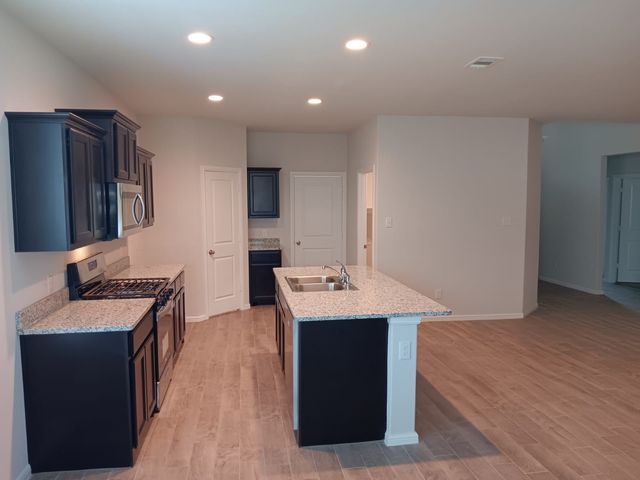 8725 Willowsun Way, Fort Worth, TX 76131