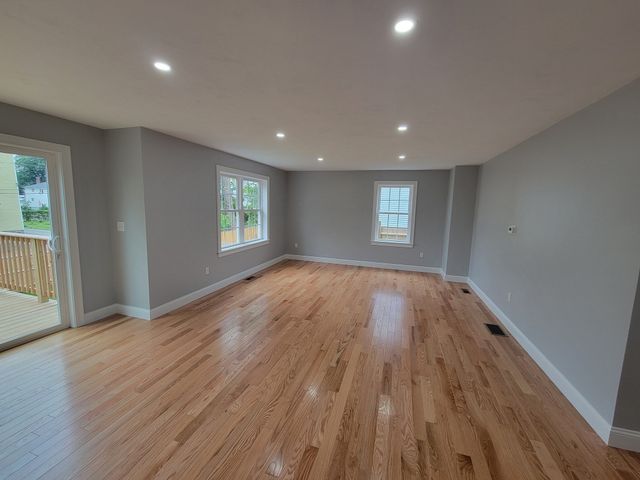 26 Bowker, Worcester, MA 01604