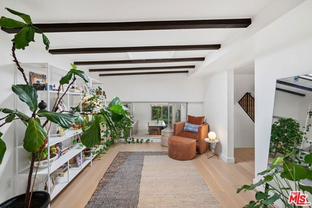11260 Overland Avenue 12D, Culver City, CA 90230