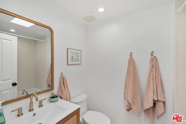 11260 Overland Avenue 12D, Culver City, CA 90230