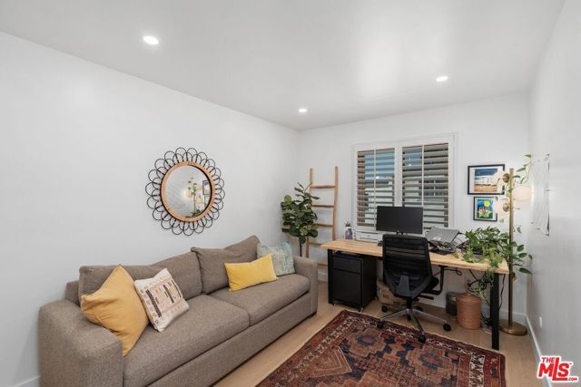 11260 Overland Avenue 12D, Culver City, CA 90230