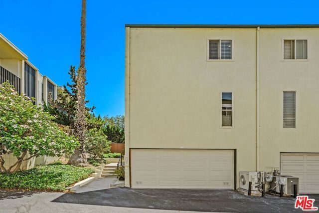 11260 Overland Avenue 12D, Culver City, CA 90230