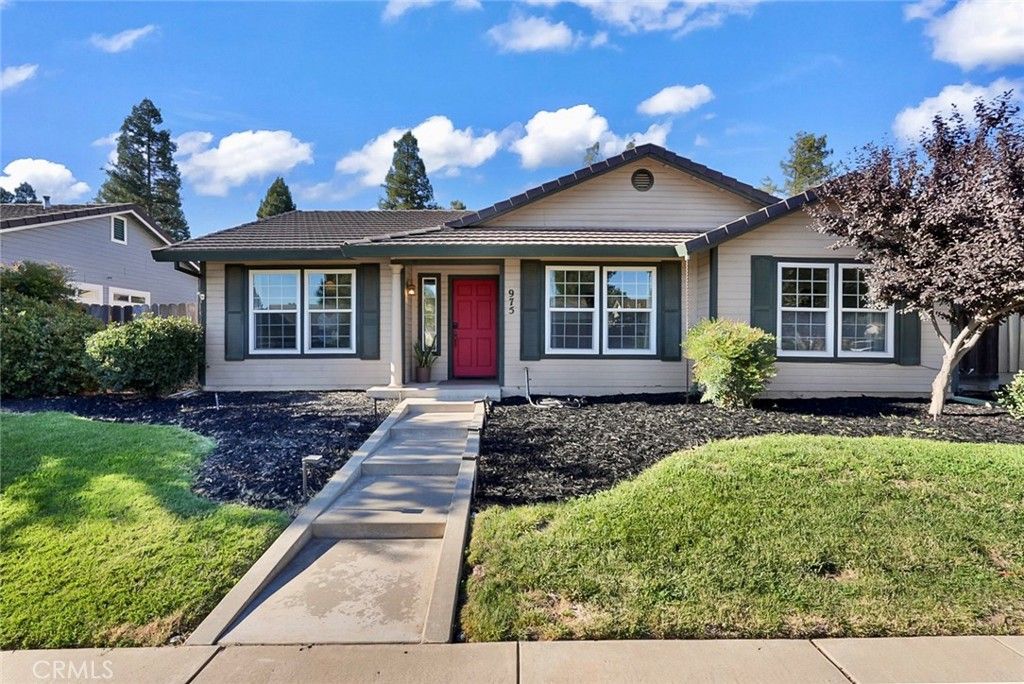 Image 1 of property listing at 975 Doe Court, Merced, CA 95340