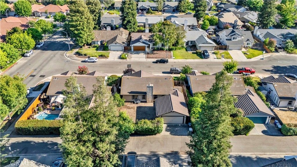 Image 31 of property listing at 975 Doe Court, Merced, CA 95340
