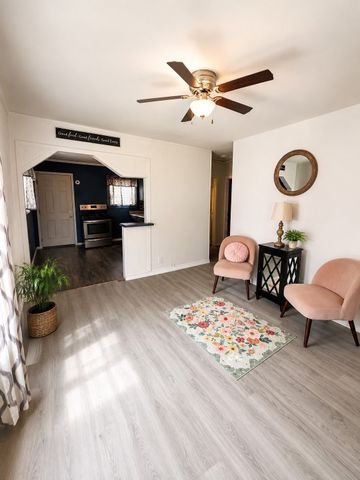 5536 Farnsworth Avenue, Fort Worth, TX 76107