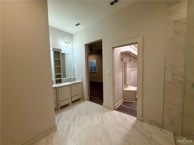 3403 Lago Washington, Edinburg, TX 78542