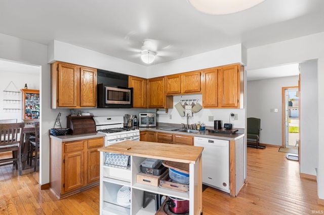 5722 Brookview Avenue, Portage, IN 46368