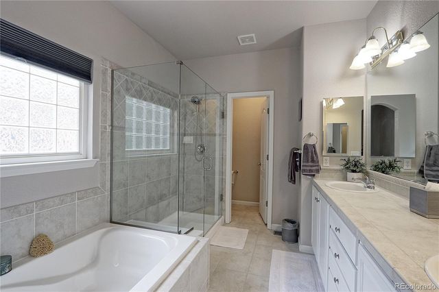 1677 Metropolitan Drive, Longmont, CO 80504