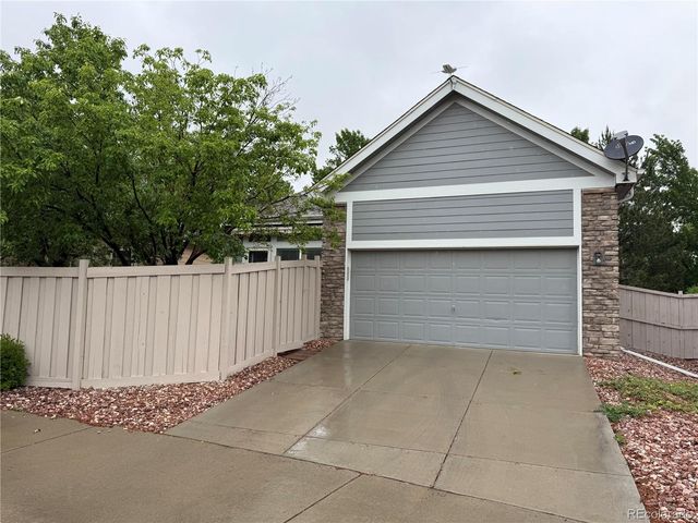 1677 Metropolitan Drive, Longmont, CO 80504