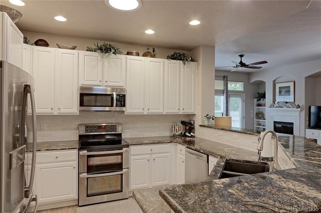 1677 Metropolitan Drive, Longmont, CO 80504