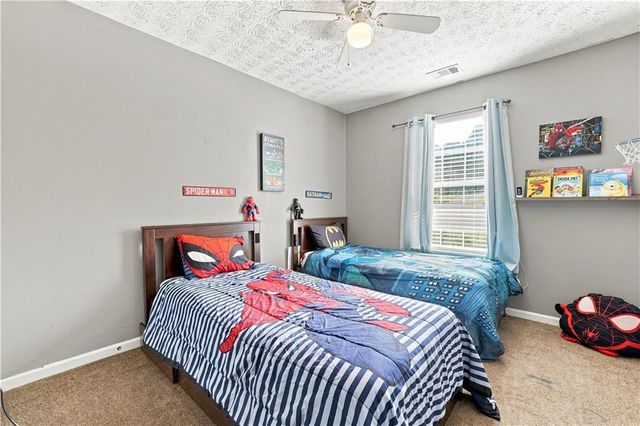 31 Kingston Pointe Drive, Kingston, GA 30145
