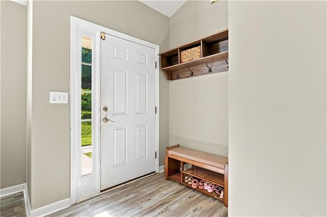 31 Kingston Pointe Drive, Kingston, GA 30145