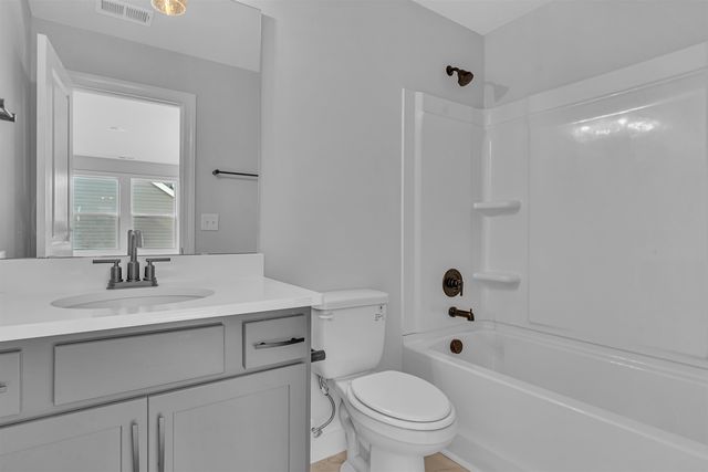 1061 NW Rosefield Way, Calabash, NC 28467