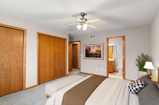 2008 Parkway Avenue, Shakopee, MN 55379