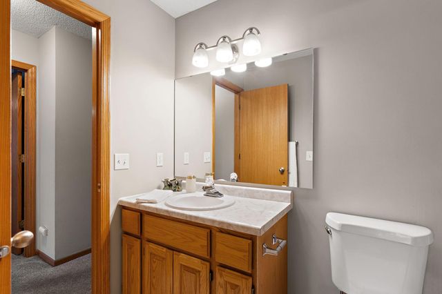 2008 Parkway Avenue, Shakopee, MN 55379