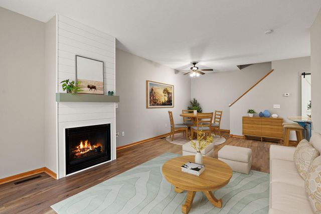 2008 Parkway Avenue, Shakopee, MN 55379