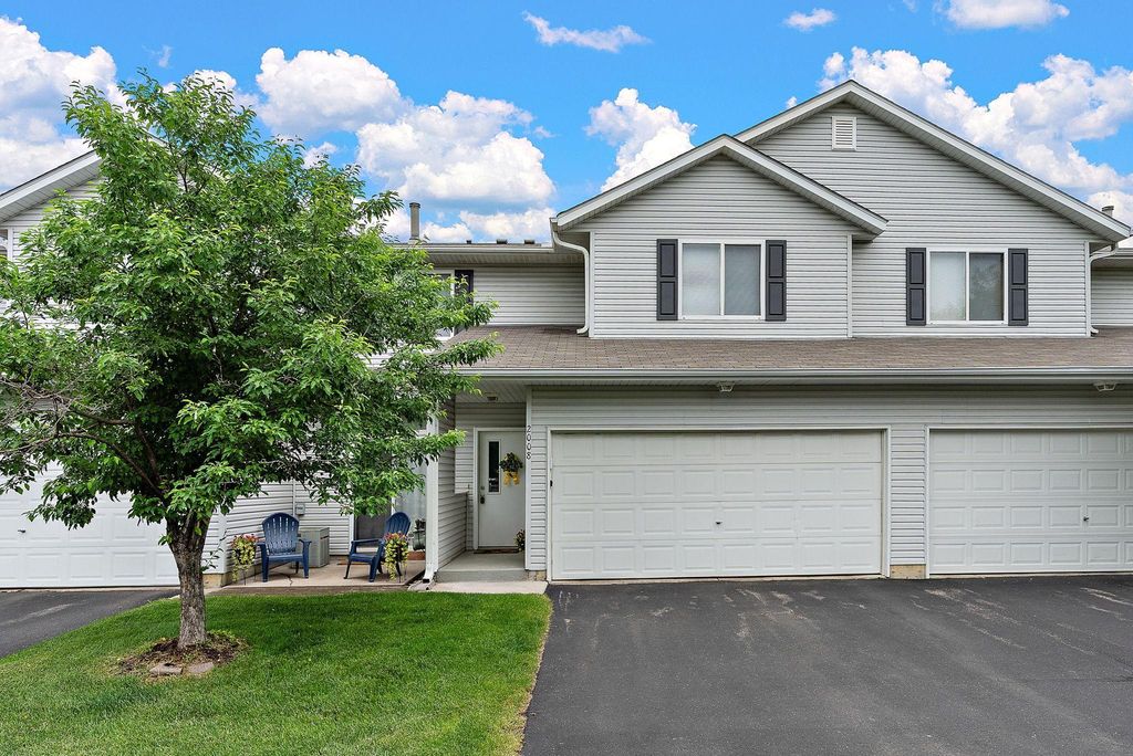 2008 Parkway Avenue, Shakopee, MN 55379