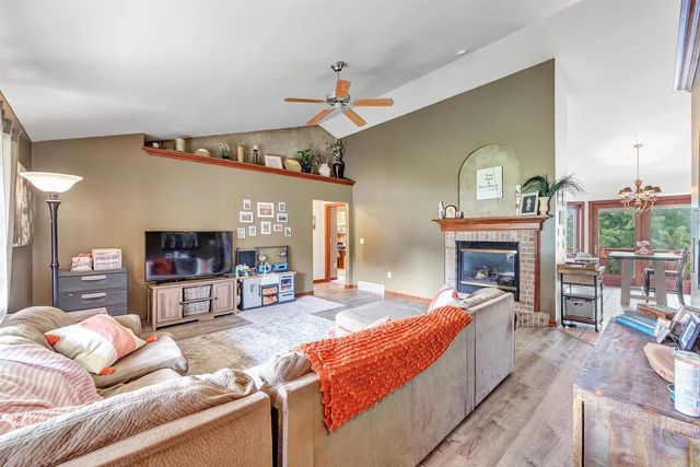 1416 WILBERT HILL COURT, Howard, WI 54313