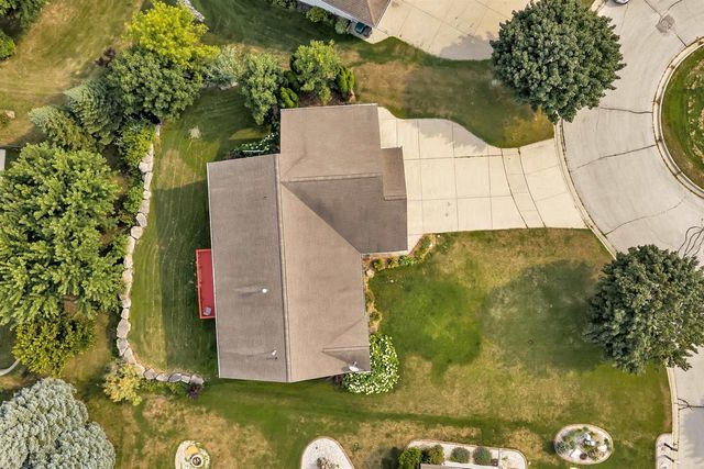 1416 WILBERT HILL COURT, Howard, WI 54313