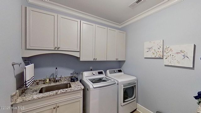 410 Hawthorne Road, New Bern, NC 28562