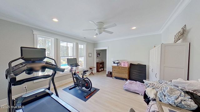 410 Hawthorne Road, New Bern, NC 28562