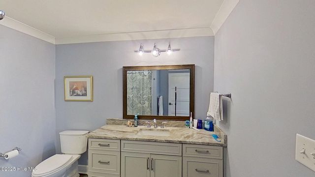 410 Hawthorne Road, New Bern, NC 28562