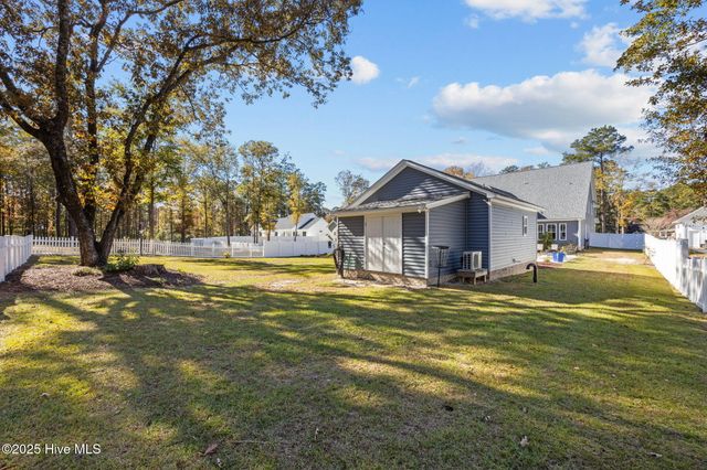 410 Hawthorne Road, New Bern, NC 28562