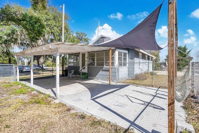 2905 PAUL BUCHMAN HIGHWAY, Plant City, FL 33563