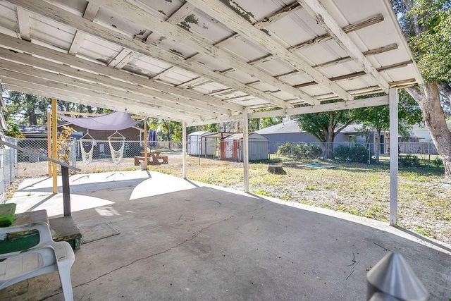 2905 PAUL BUCHMAN HIGHWAY, Plant City, FL 33563