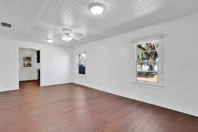 2905 PAUL BUCHMAN HIGHWAY, Plant City, FL 33563