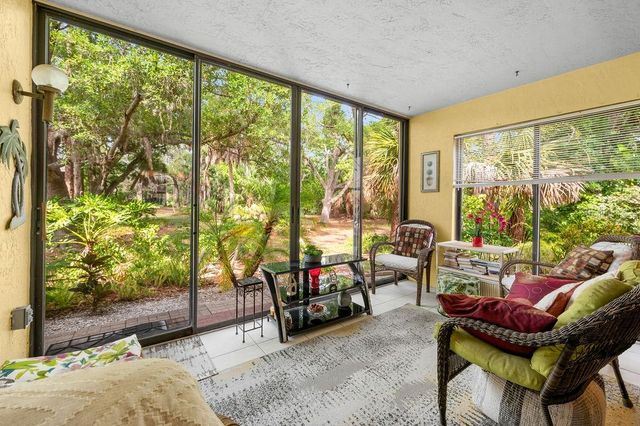 5146 HARPERS CROFT 13, Sarasota, FL 34235