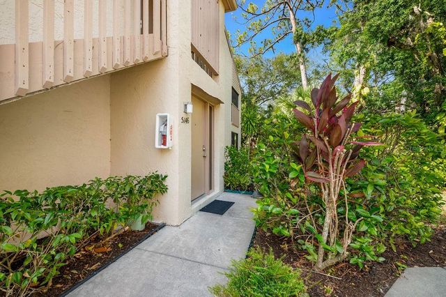 5146 HARPERS CROFT 13, Sarasota, FL 34235