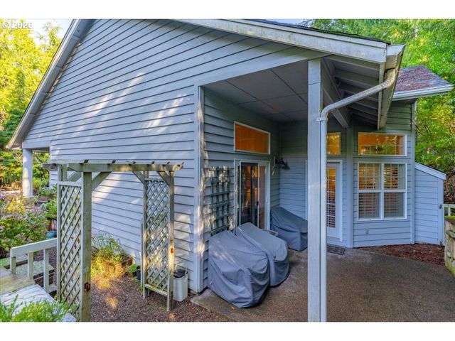 140 Sw GULL Sta, Depoe Bay, OR 97341