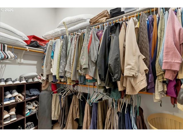 140 Sw GULL Sta, Depoe Bay, OR 97341