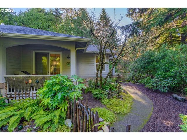 140 Sw GULL Sta, Depoe Bay, OR 97341