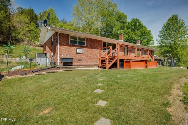 4320 Reservoir Road, Kingsport, TN 37660