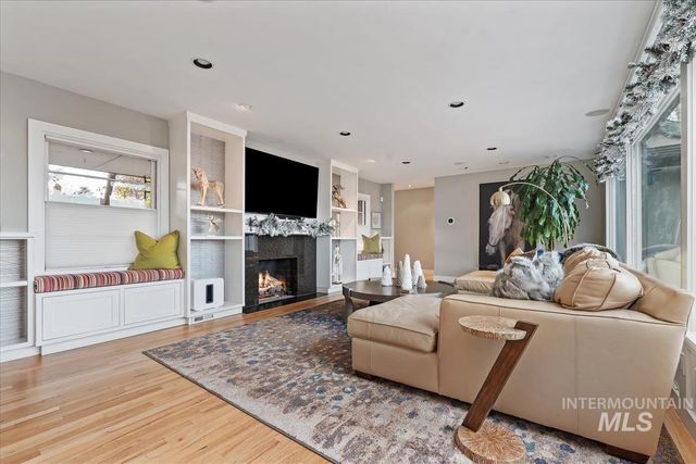 4814 W Roberts Rd, Boise, ID 83705